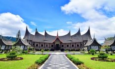 5 Rekomendasi Tempat Wisata di Padang Paling Hits dan Populer