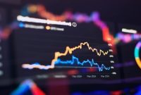 Foto: Investasi Saham (Source: bankmega.com)