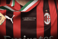 Foto: Scudetto AC Milan Musim 2021/2022 (Source: acmilan.com)