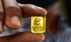 Harga Emas Antam Hari Ini Ambles Rp43.000, Cek Rincian Lengkapnya Sekarang!